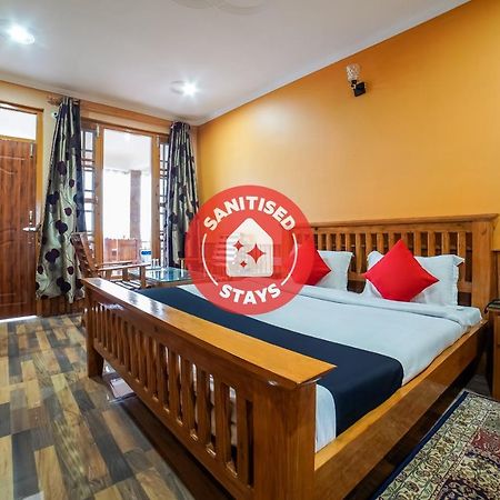 Capital O 47240 Hotel Blossom Resort Kausani Exteriér fotografie