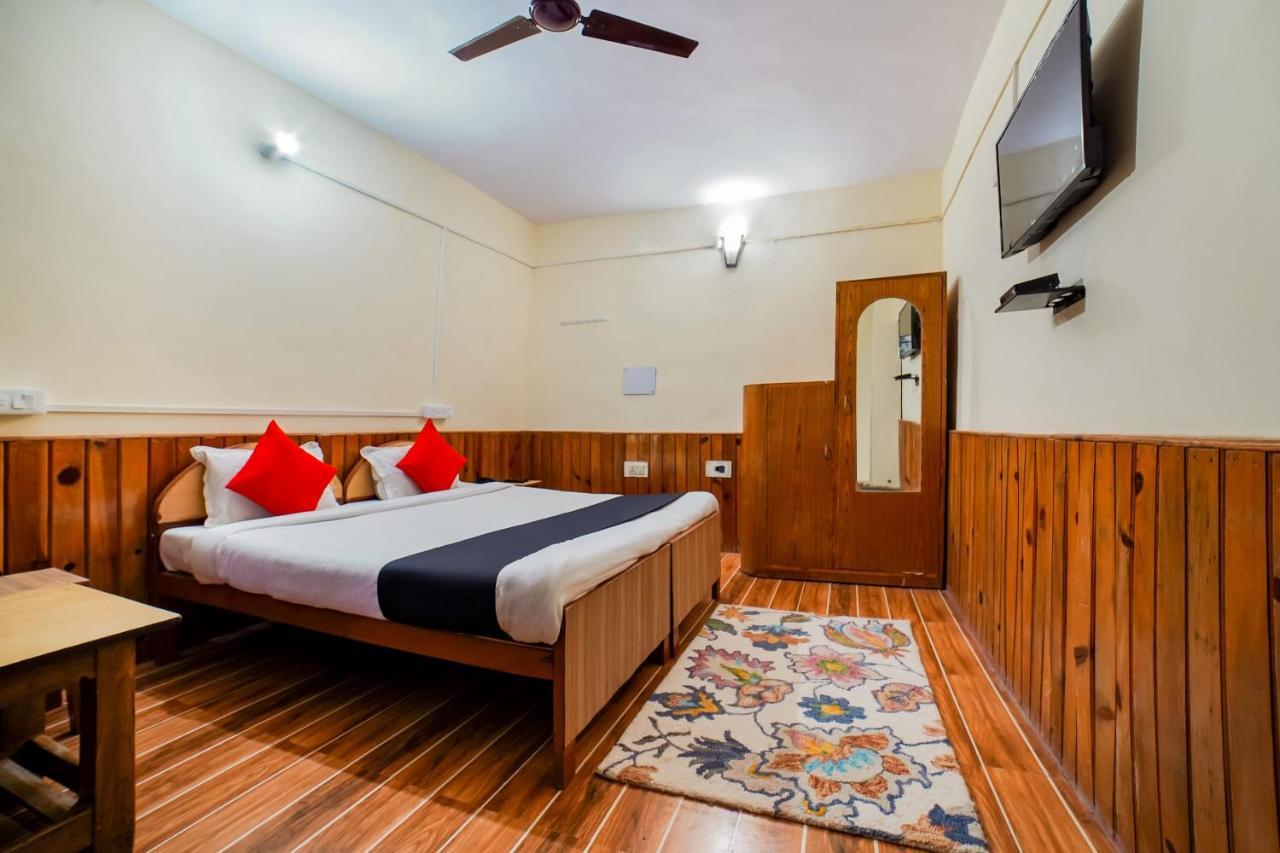 Capital O 47240 Hotel Blossom Resort Kausani Exteriér fotografie