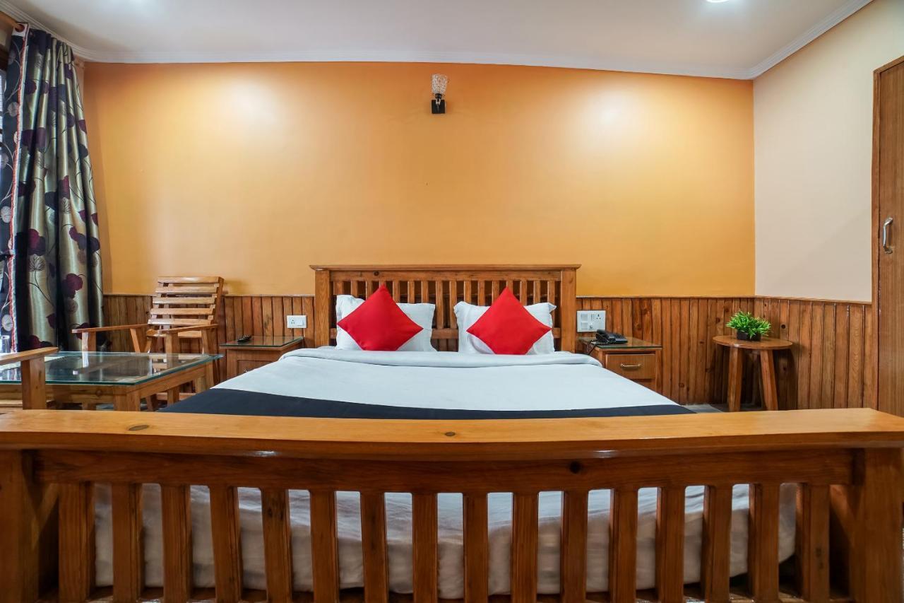 Capital O 47240 Hotel Blossom Resort Kausani Exteriér fotografie