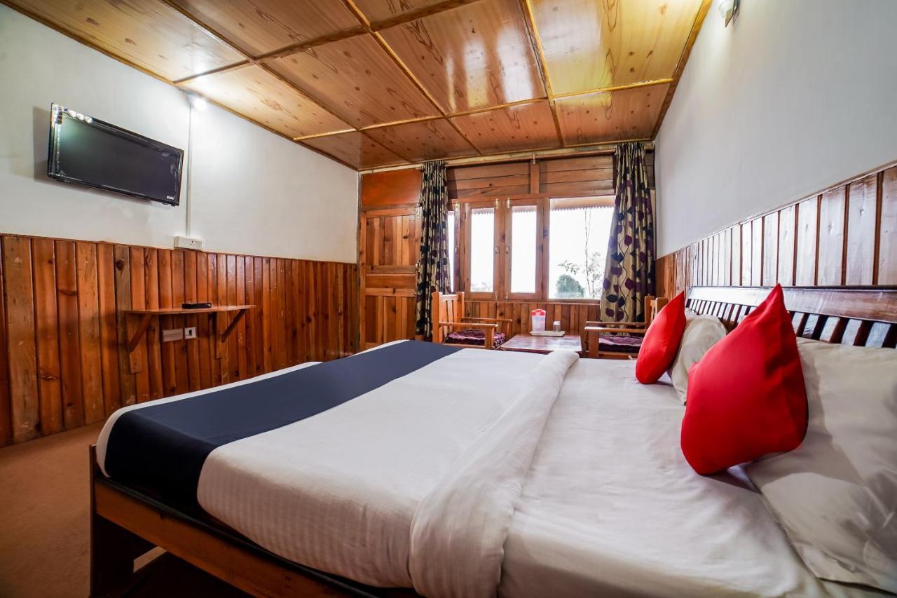 Capital O 47240 Hotel Blossom Resort Kausani Exteriér fotografie